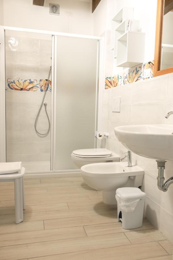 La Casa Di Santino Bed & Breakfast Comacchio Eksteriør bilde